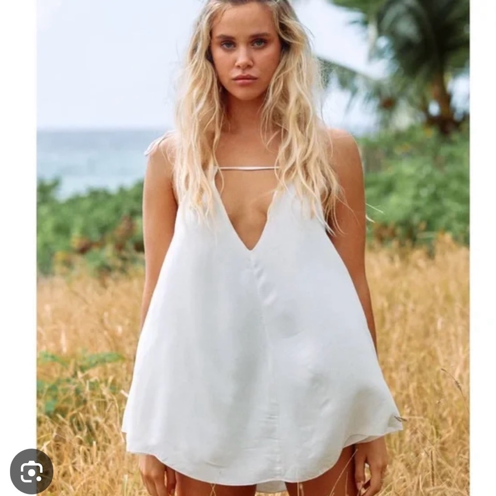 Indah dress